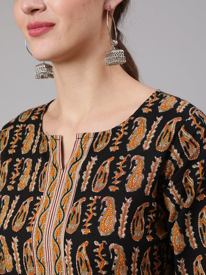 Black Ethnic Printed Straight Kurta With Three Quarter Sleeves