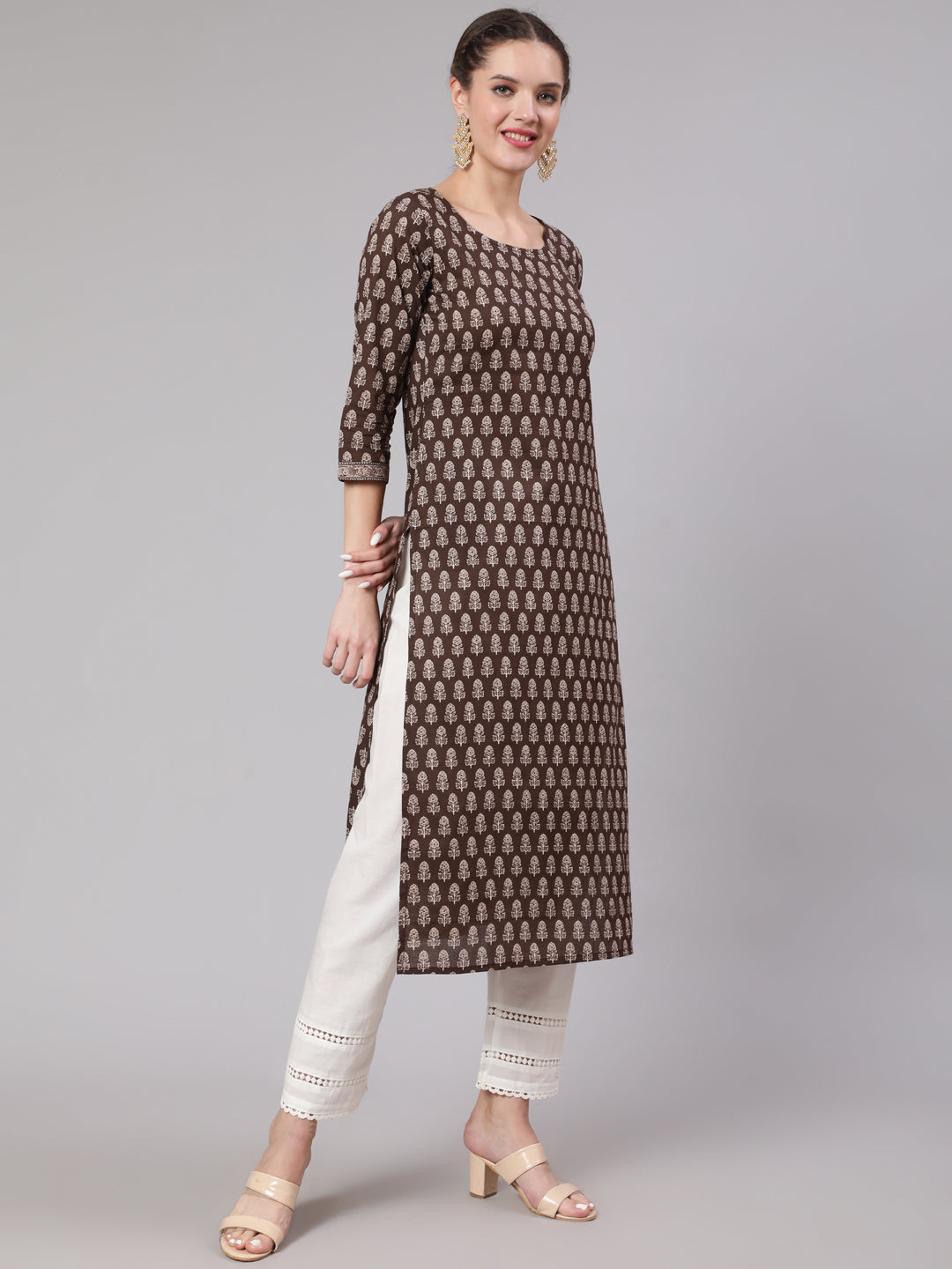 Brown Ethnic Printed Straight Kurta With Three Quarter Sleeves