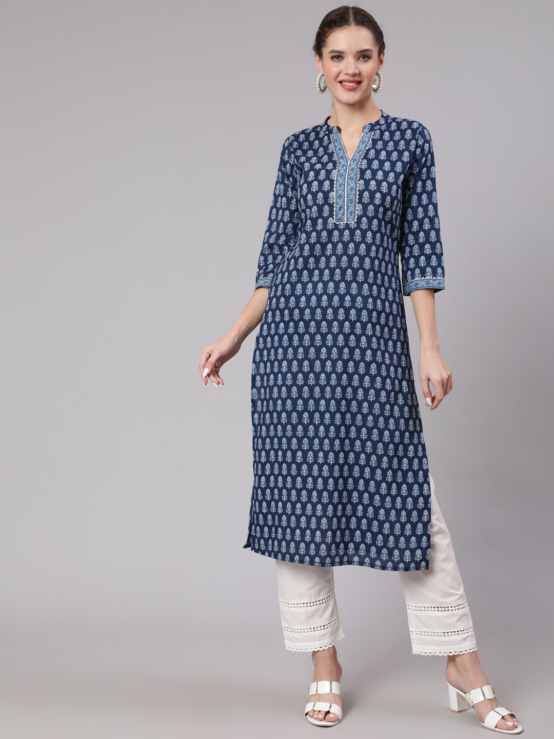 Blue Printed Straight Kurta With Three Quarter Sleeves