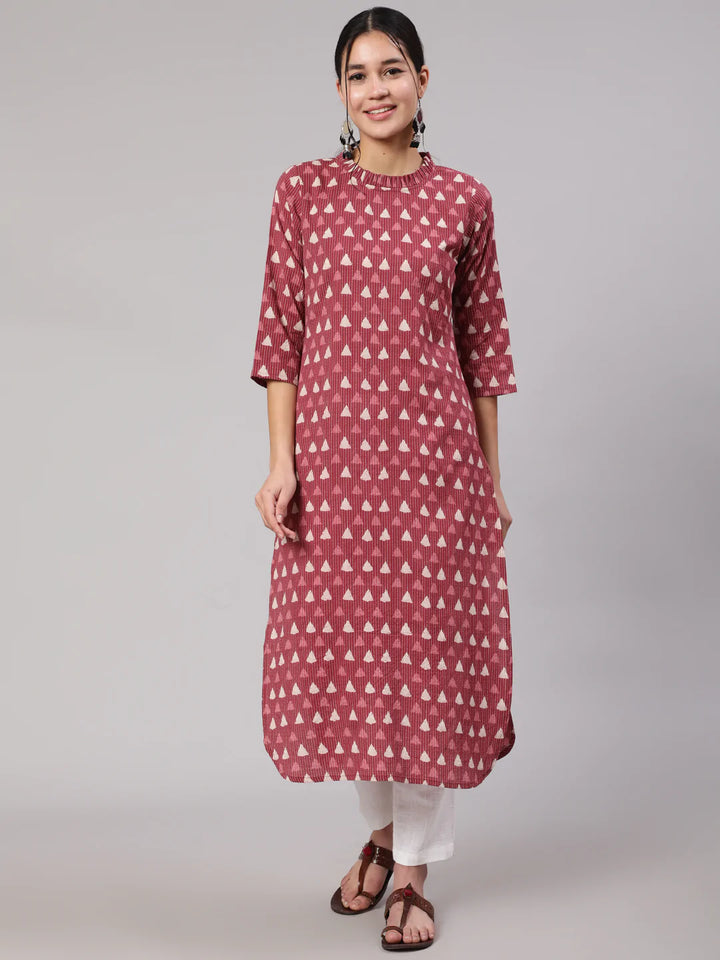 Mauve Ethnic Printed Straight Kurta With Three Quarter Sleeves
