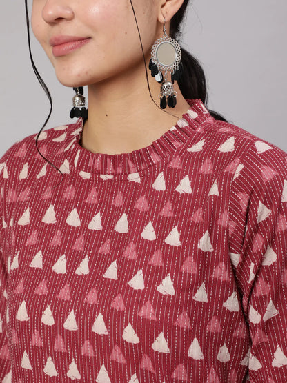 Mauve Ethnic Printed Straight Kurta With Three Quarter Sleeves