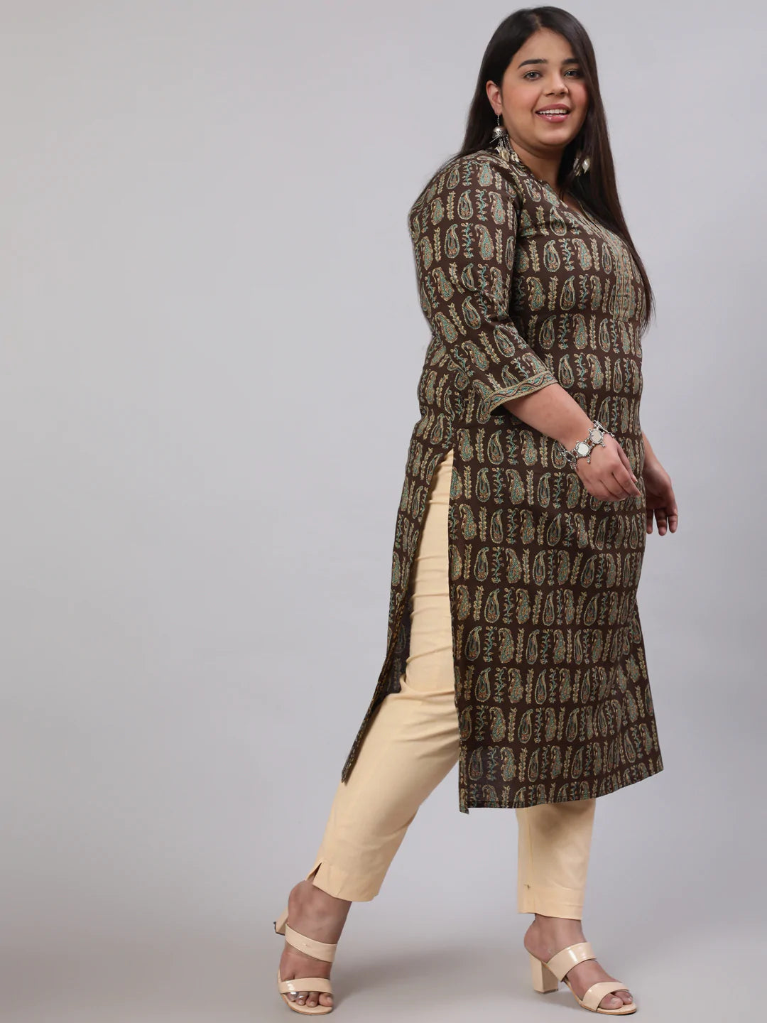 Plus Size  Dark Brown Printed Straight kurta with Three Quarters Sleeves