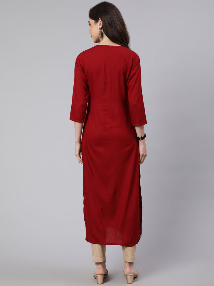 Maroon Printed Straight Kurta With Three Quarter Sleeves