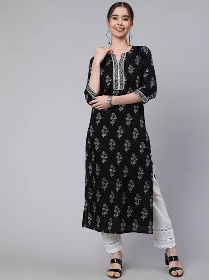 Black Printed Straight Kurta With Three Quarter Sleeves