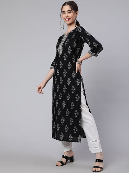 Black Printed Straight Kurta With Three Quarter Sleeves