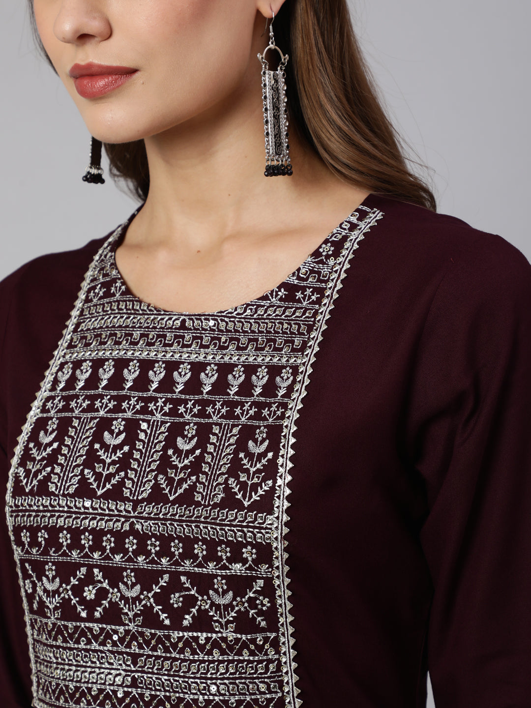 Burgundy Embroidered Straight Kurta With Three Quarter Sleeves