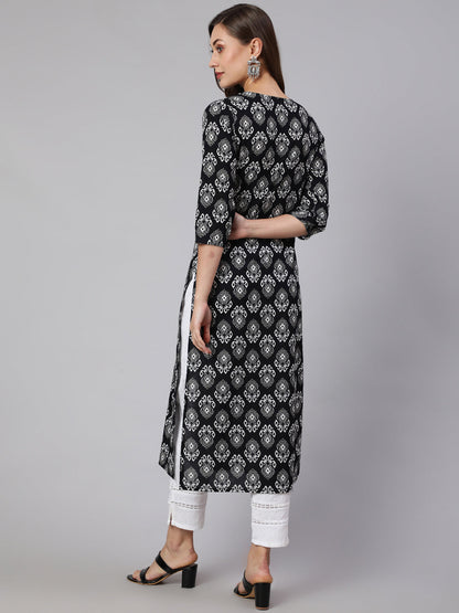 Black Printed Straight Kurta With Three Quarter Sleeves