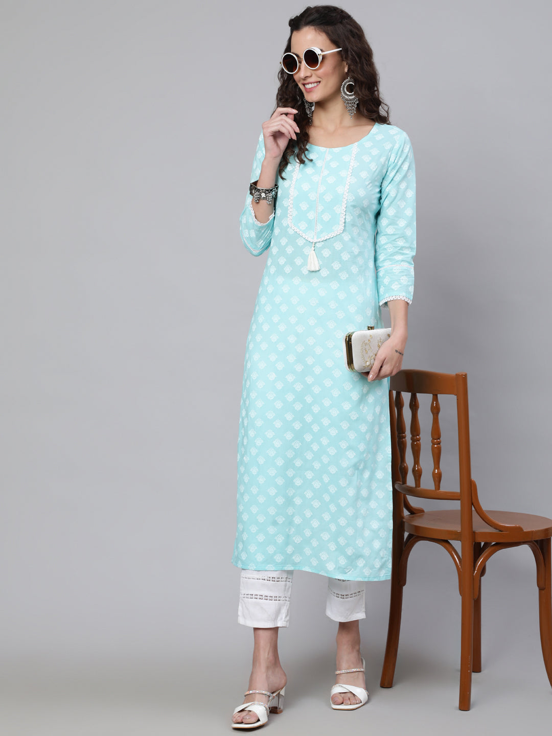 Blue Ethnic Printed Straight Kurta With Three Quarter Sleeves