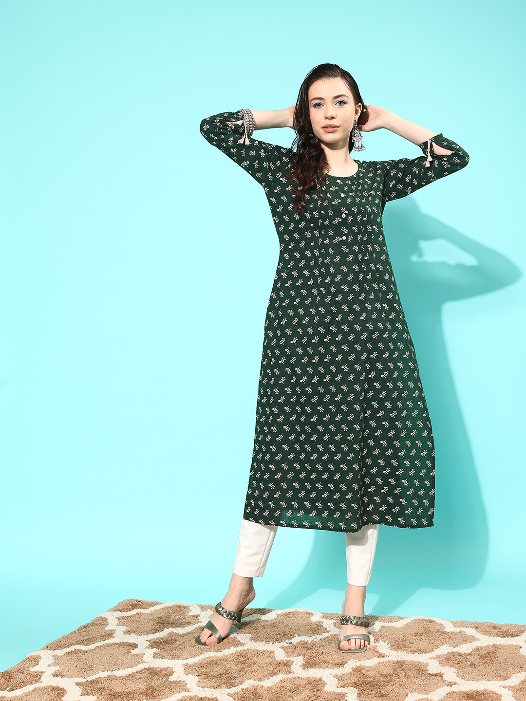 Green Ethnic Printed Straight Kurta With Three Quarter Sleeves