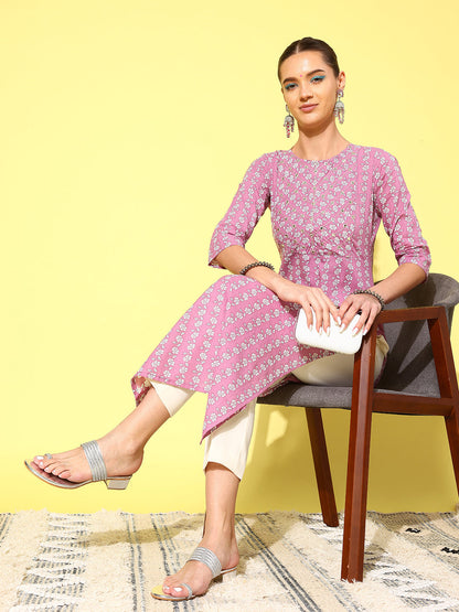 Purple Ethnic Printed Straight Kurta With Three Quarter Sleeves