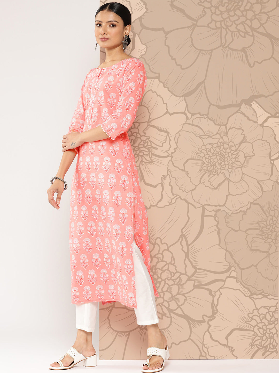 Pink Printed Straight Kurta With Three Quarter Sleeves