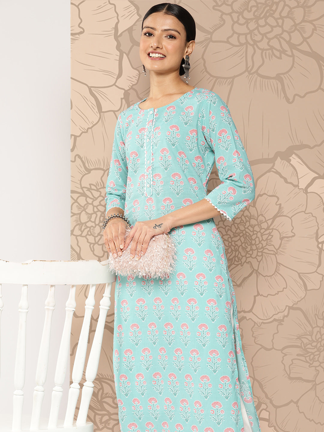 Blue Ethnic Straight Kurta With Three Quarter Sleeves