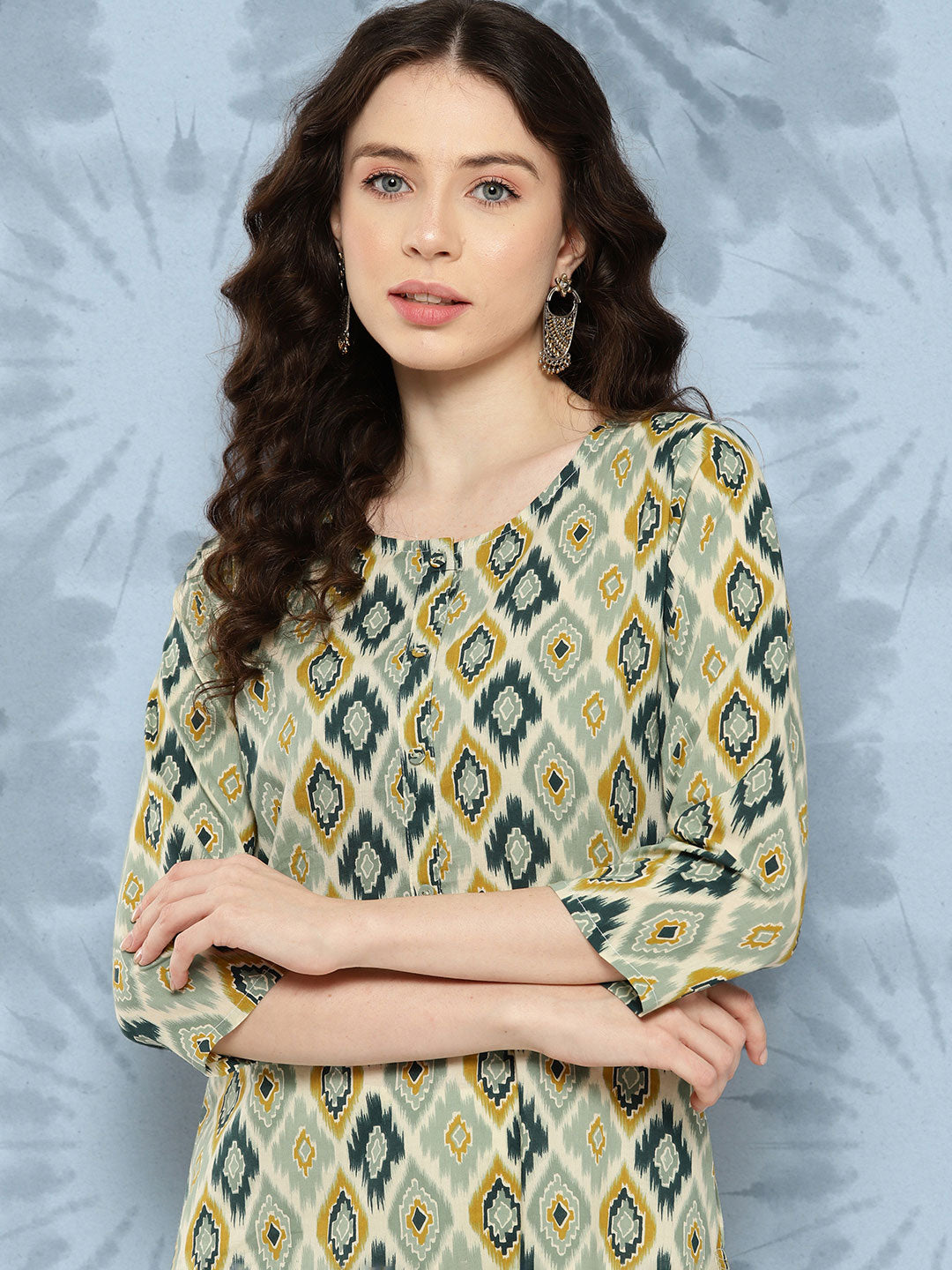 Multi Ikat Printed Straight Kurta With Three Quarter Sleeves