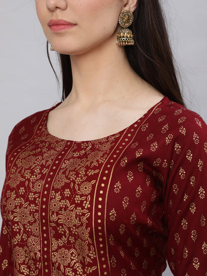 Maroon Printed Straight Kurta With Three Quarter Sleeves