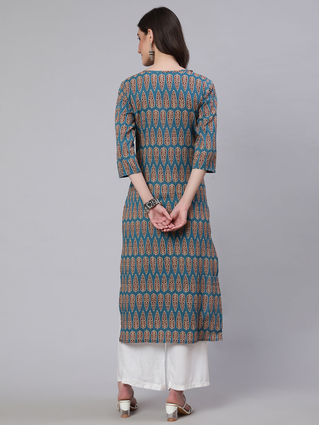 Blue Ethnic Printed Straight Kurta With Three Quarter Sleeves