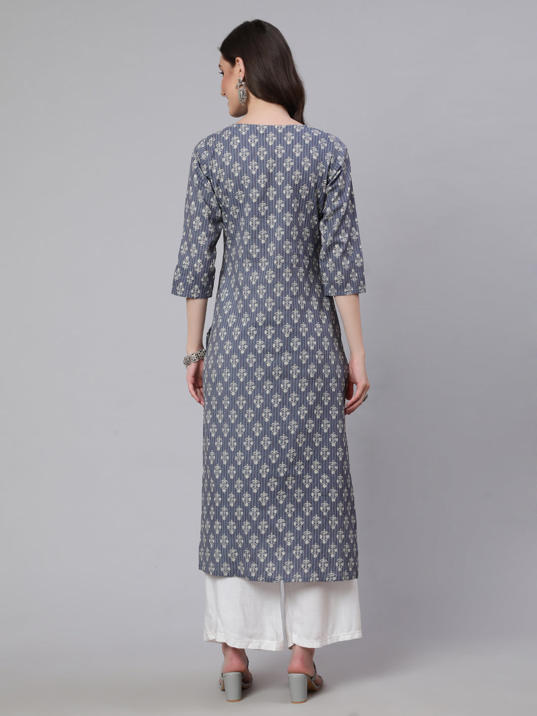 Grey Ethnic Printed Straight Kurta With Three Quarter Sleeves