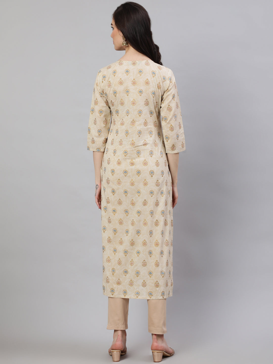 Cream Ethnic Printed Straight Kurta With Three Quarter Sleeves