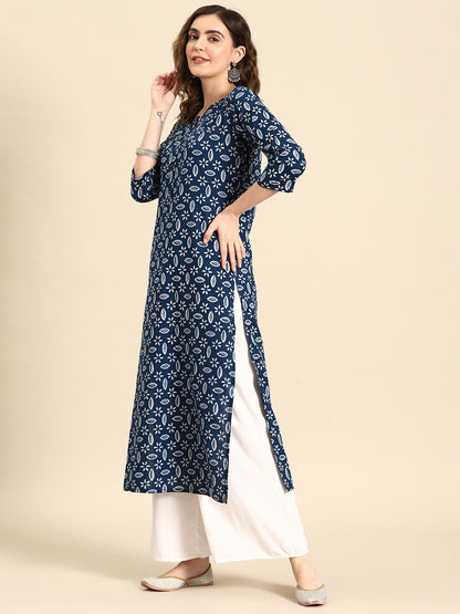 Women Blue Ethnic Printed Straight Kurta with Three Quarter Sleeves