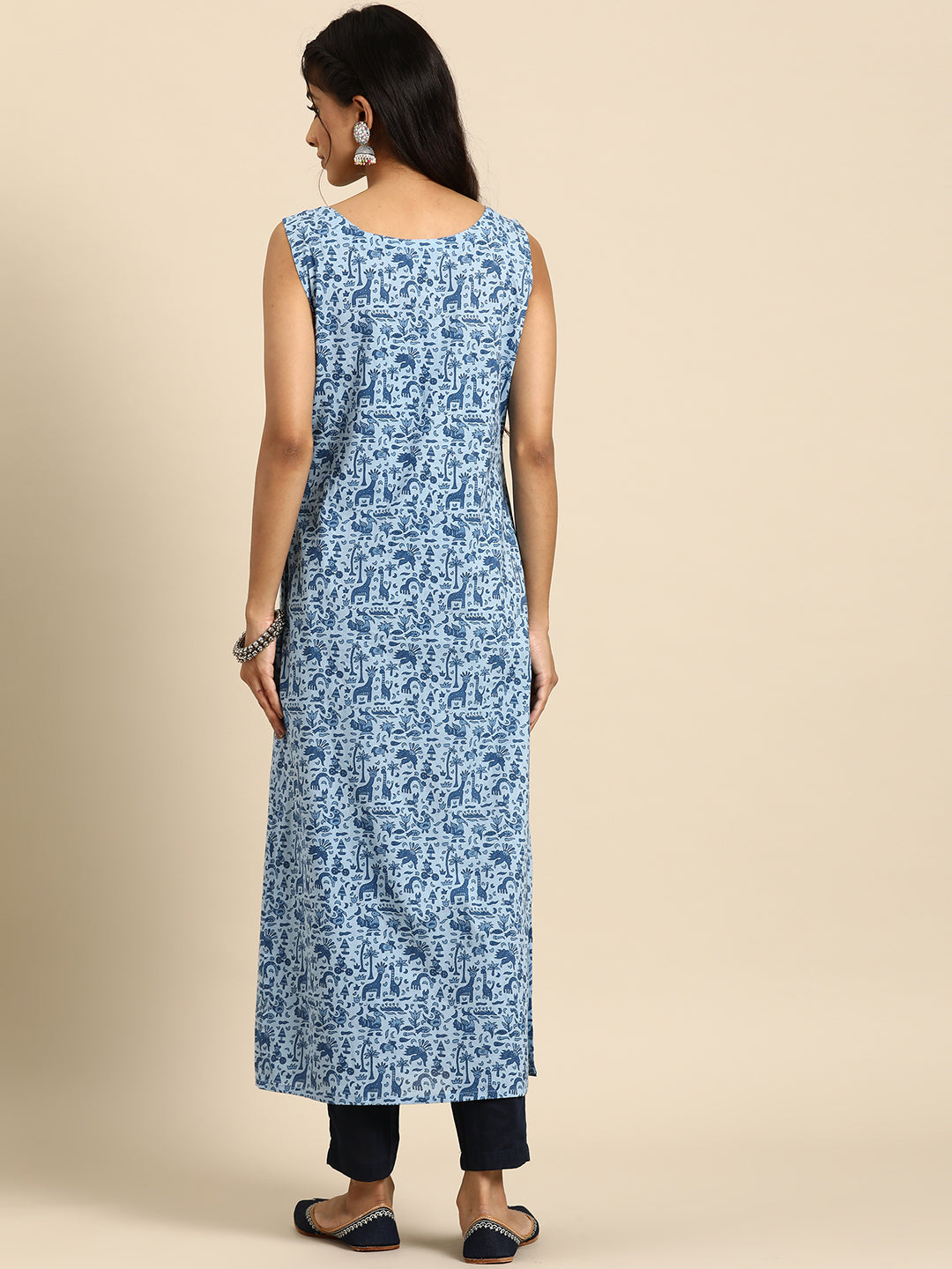 Women Blue Ethnic Printed Straight Sleeveless Kurta