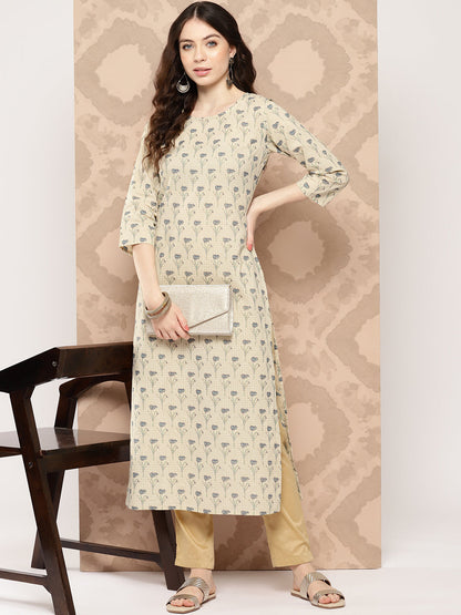 Women Cream Printed Straight Kurta With Three Quarter Sleeves