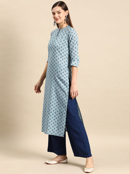 Blue Ethnic Printed Straight Kurta With Three Quarter Sleeves