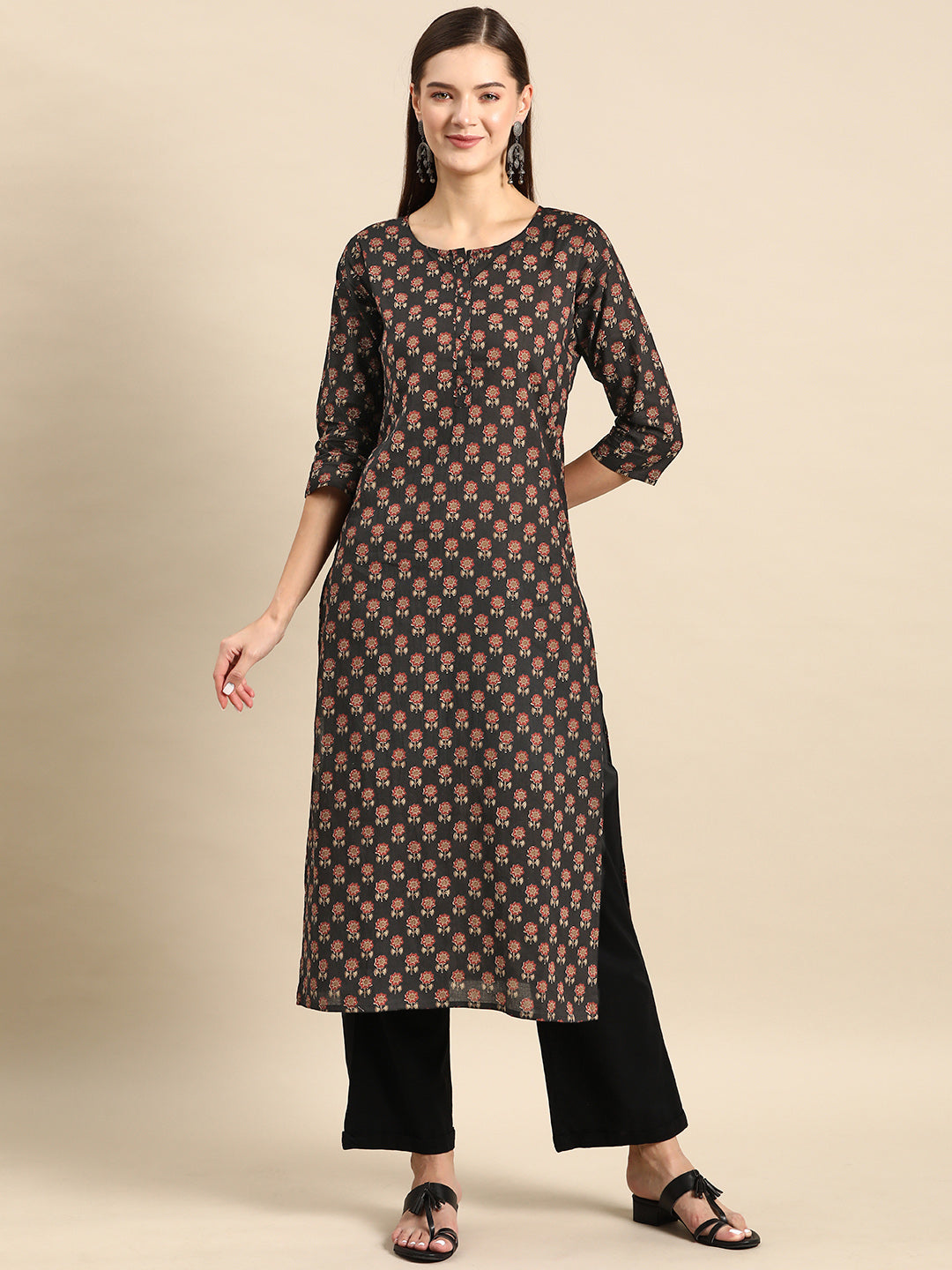 Black Printed Straight Kurta With Three Quarter Sleeves