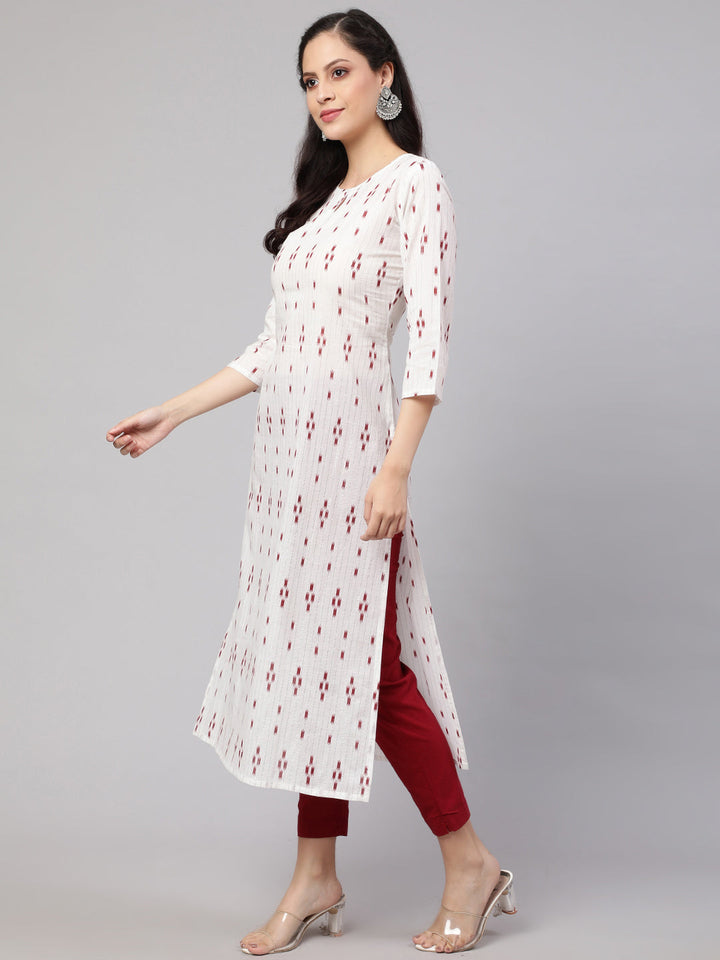 Off-White Printed Straight Kurta With Three Quarter Sleeves