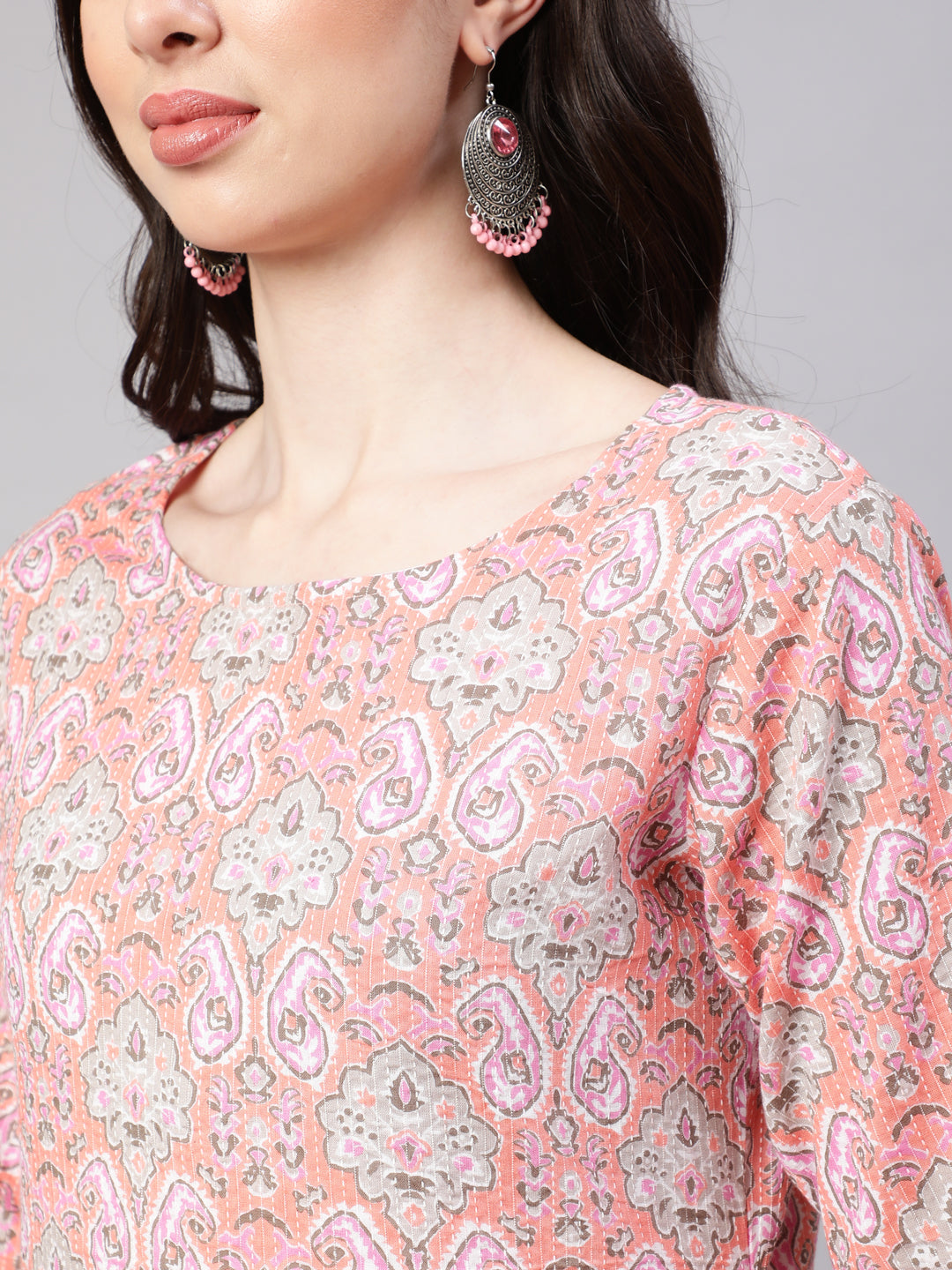 Pink Printed Straight Kurta With Three Quarter Sleeves