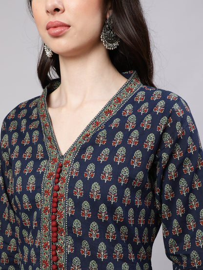 Blue Ethnic Printed Straight Kurta With Three Quarter Sleeves