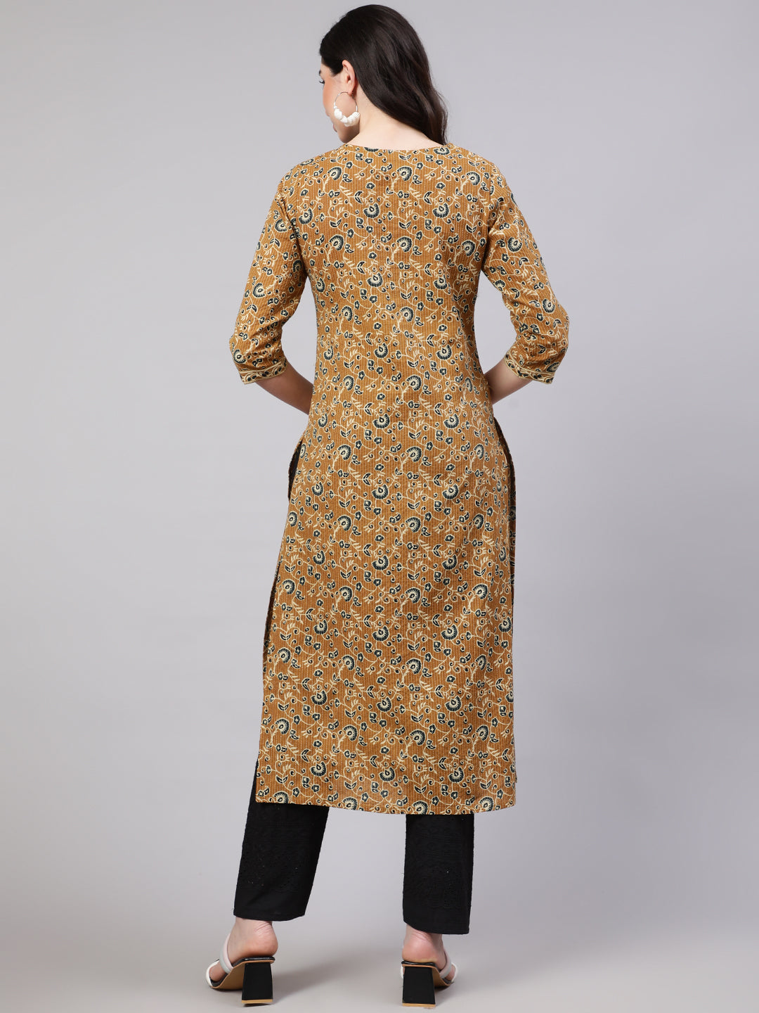 Mustard Printed Straight Kurta With Three Quarter Sleeves