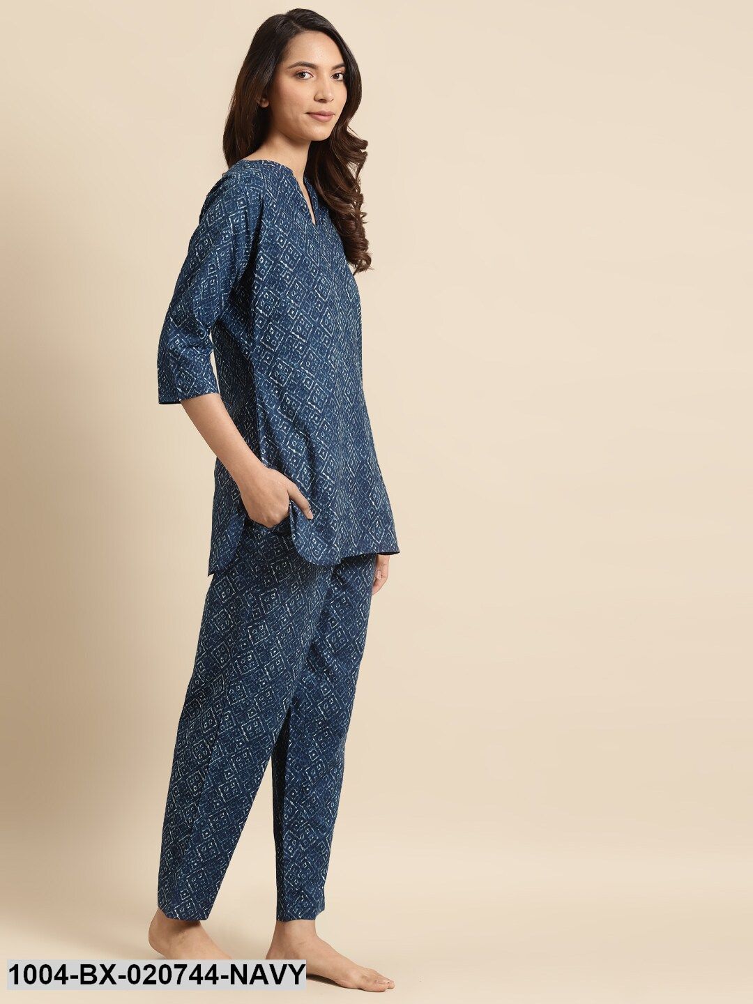 Navy Blue & Off-White Pure Cotton Printed Night Suit
