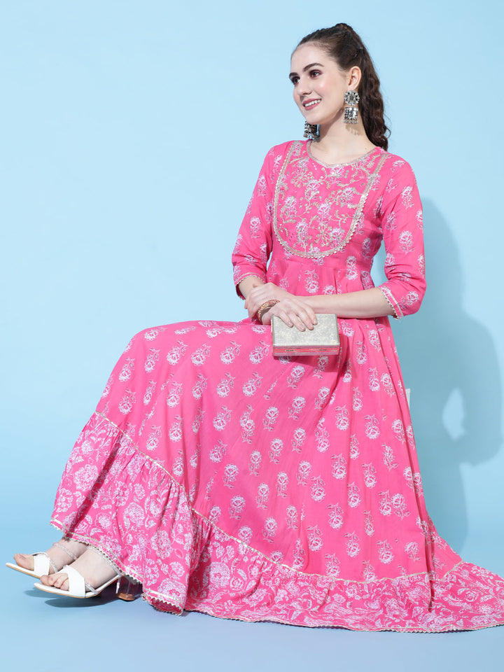 Cotton Ankle Length Printed Flared 3/4 Sleeves Round Neck Kurta