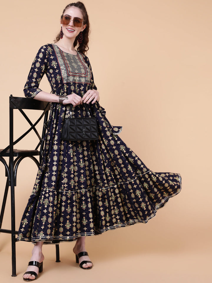 Rayon Ankle Length Length Printed Flared 3/4 Sleeves Round Neck Kurta