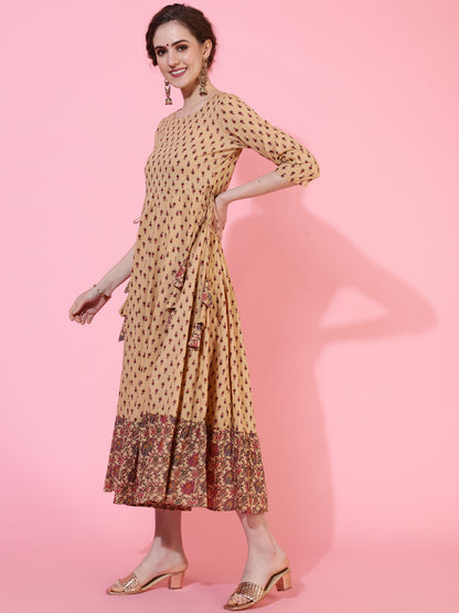 Cotton Calf Length Printed Flared 3/4 Sleeves Round Neck Kurta