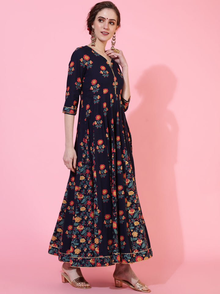 Cotton Ankle Length Length Printed Flared 3/4 Sleeves Sweetheart Neck Kurta