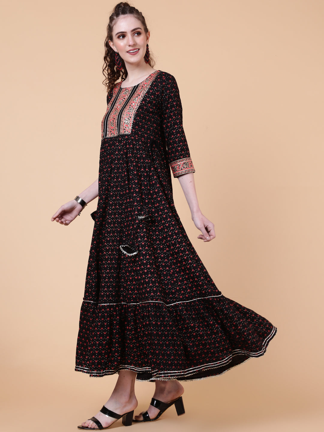 Rayon Ankle Length Length Printed Flared 3/4 Sleeves Round Neck Kurta