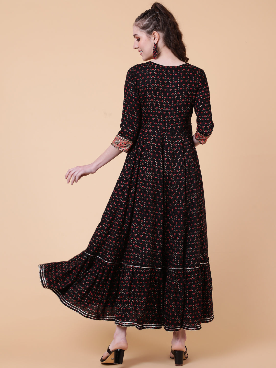Rayon Ankle Length Length Printed Flared 3/4 Sleeves Round Neck Kurta