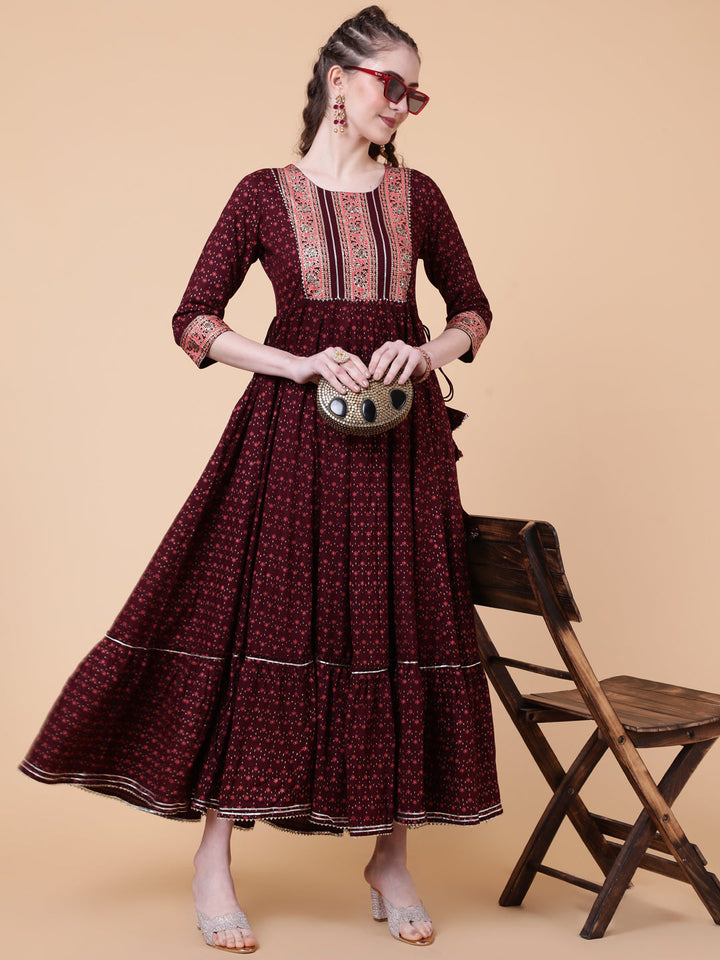 Rayon Ankle Length Length Printed Flared 3/4 Sleeves Round Neck Kurta