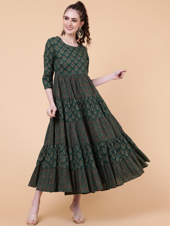 Cotton Calf Length Printed Flared 3/4 Sleeves Round Neck