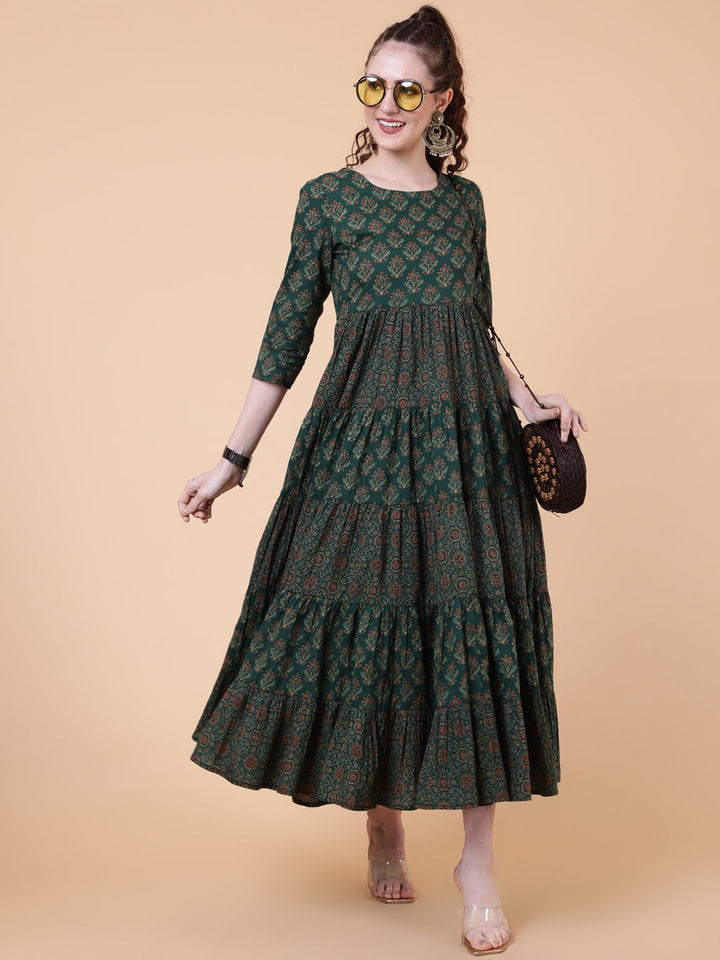 Cotton Calf Length Printed Flared 3/4 Sleeves Round Neck