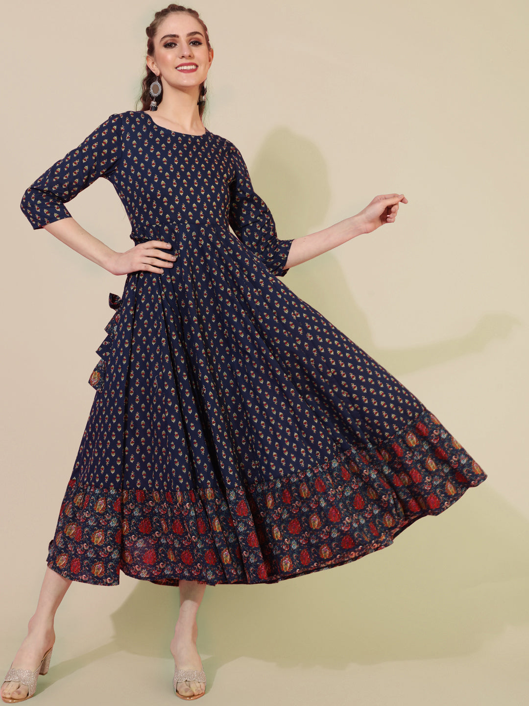 Cotton Calf Printed Flared 3/4 Sleeve Round Neck Kurta