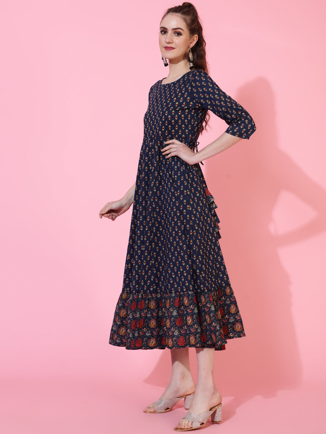 Cotton Calf Printed Flared 3/4 Sleeve Round Neck Kurta