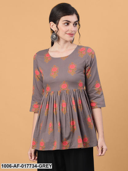 Printed Flared Short Length 3/4 Sleeve Round Neck Cotton Top
