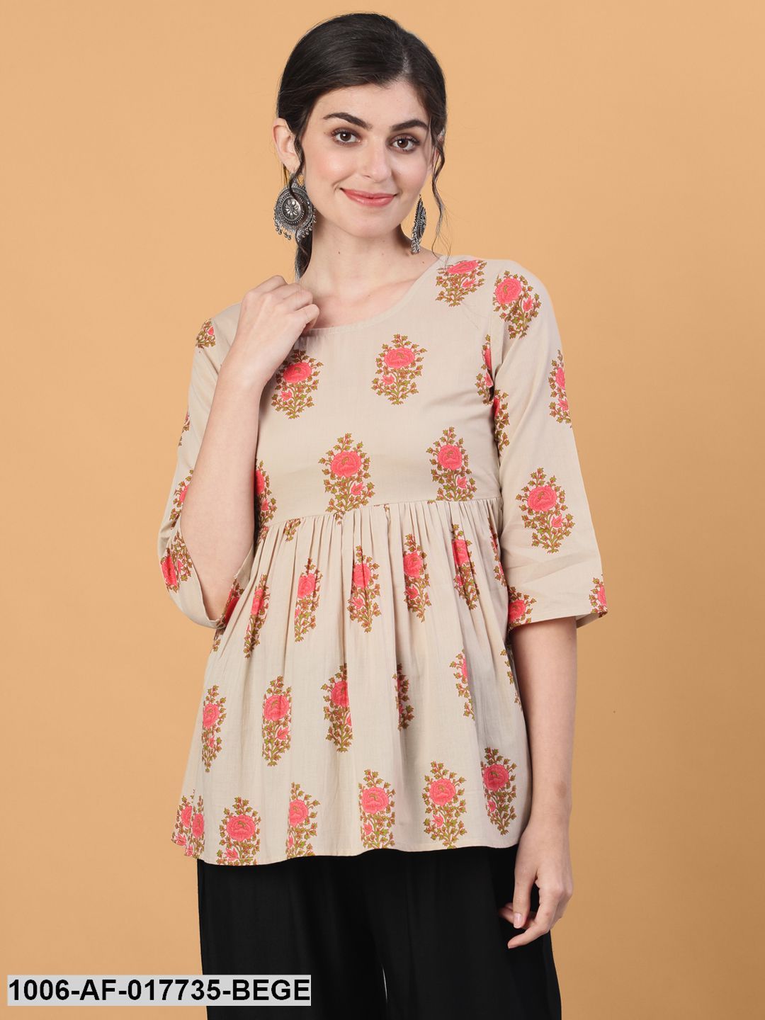 Printed Flared Short Length 3/4 Sleeve Round Neck Cotton Top