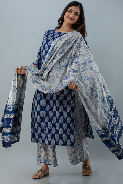 Printed Straight Calf Lenth 3/4 Sleeves Round Neck Cotton Kurta Set