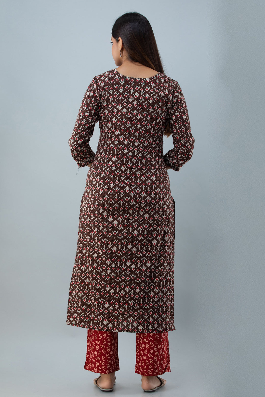 Cotton Calf Length Printed  Straight 3/4 Sleeves Round Neck Kurta Set