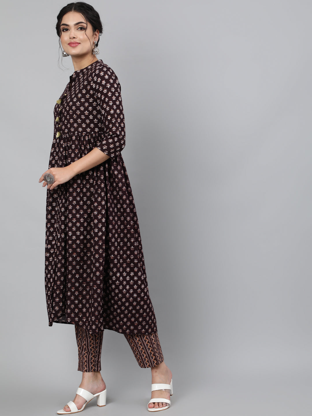 Cotton Printed 3/4 Sleeve Flared Collar Neck Calf Length Kurta Set