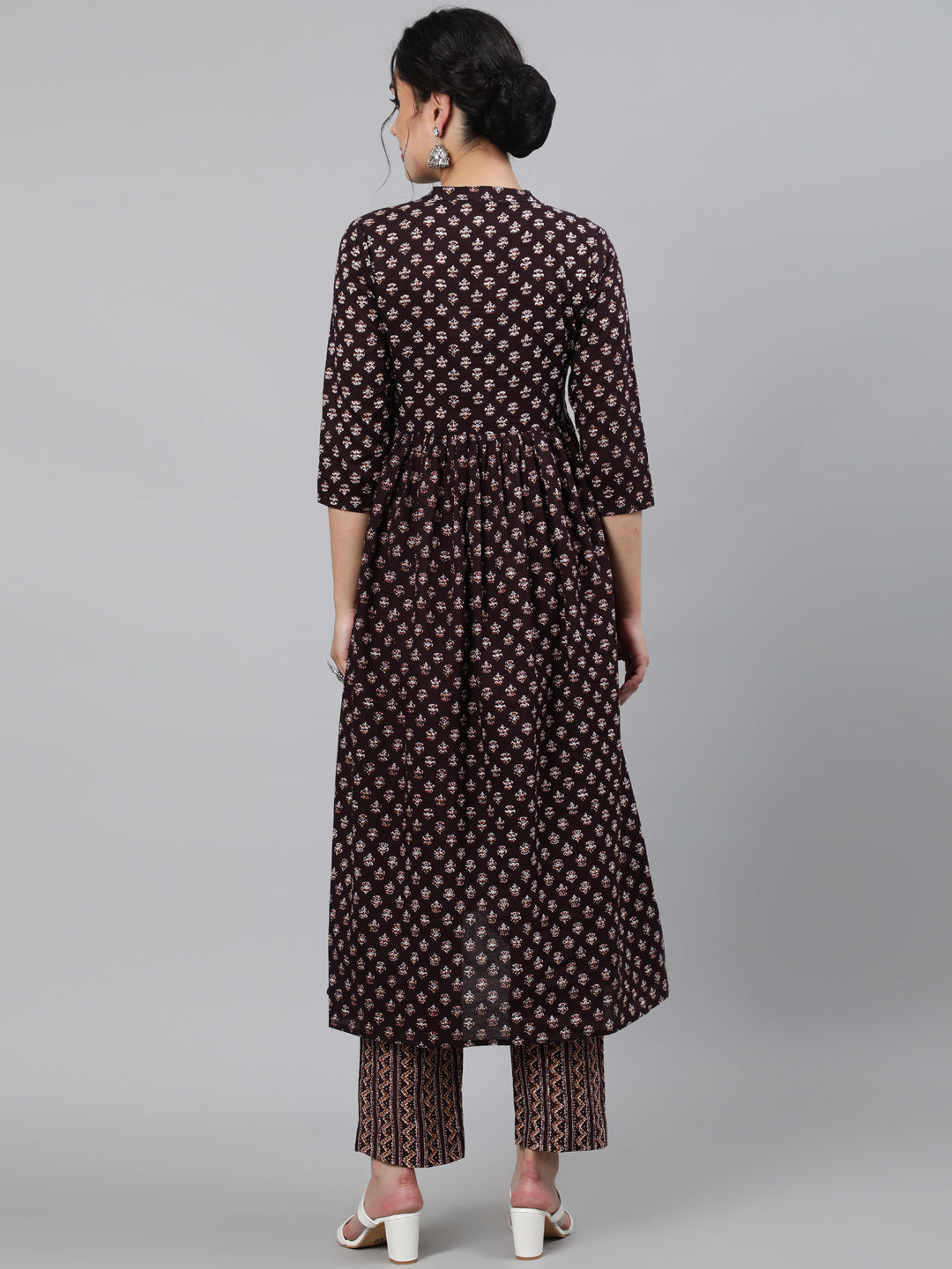 Cotton Printed 3/4 Sleeve Flared Collar Neck Calf Length Kurta Set