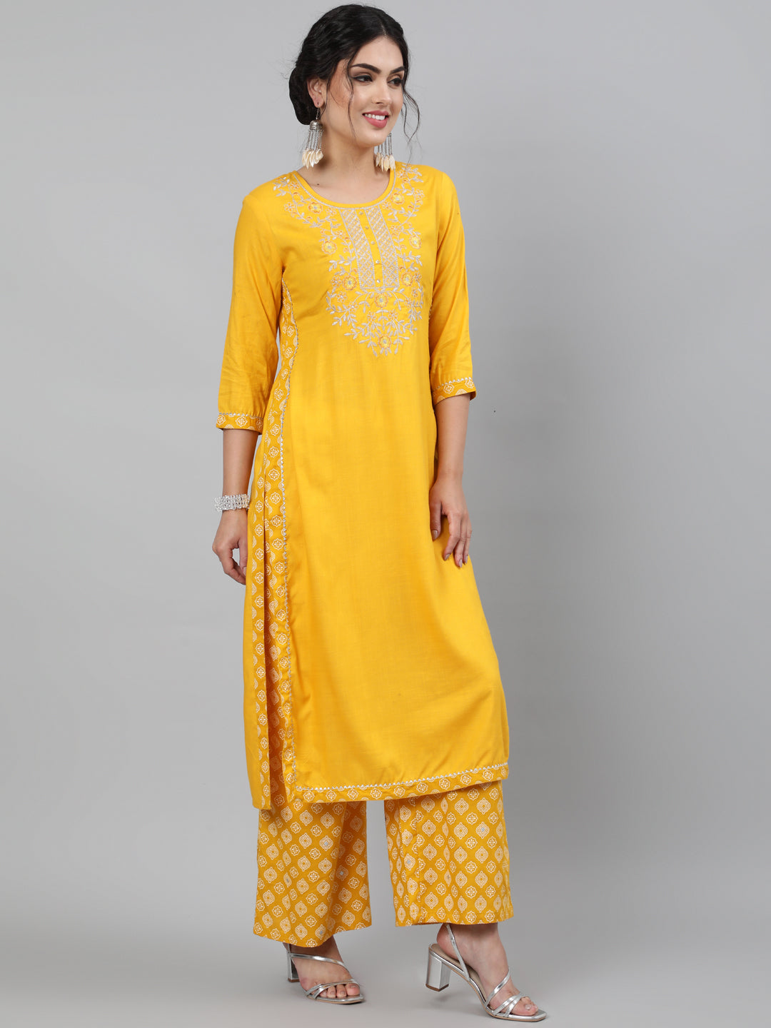 Rayon Slub Embroidered 3/4 Sleeve Straight Round Neck Calf Length Kurta Set