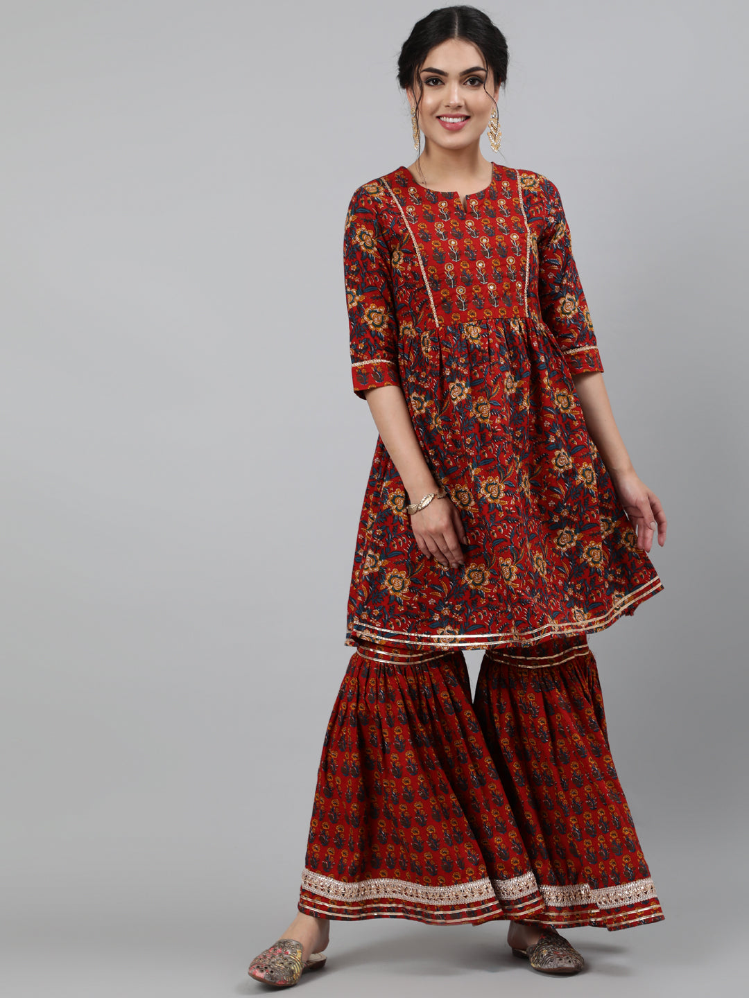 Cotton Hand Work 3/4 Sleeve Flared Round Neck Knee Length Length Kurta Set